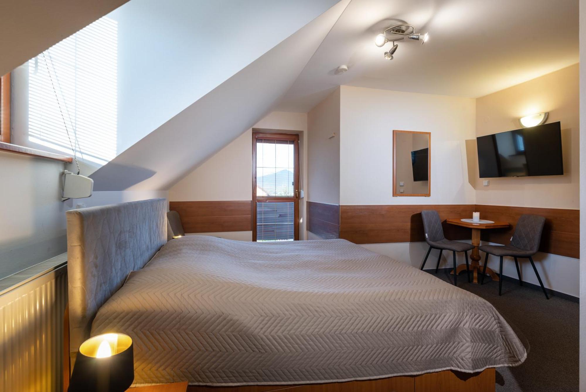 Vila Viktoria Rajecké Teplice Exteriör bild
